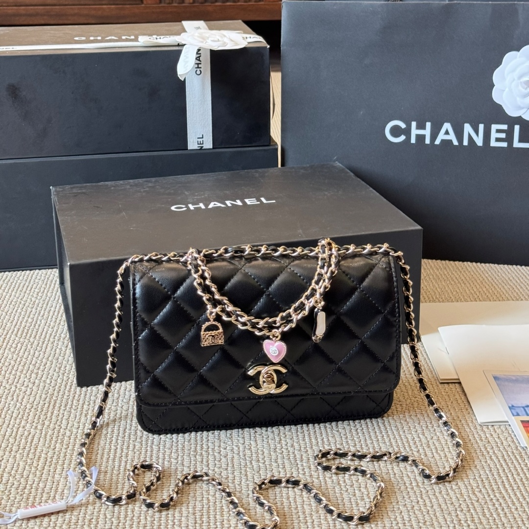 CH Quilted WOC Chain Bag with Heart Charm  YV25083105