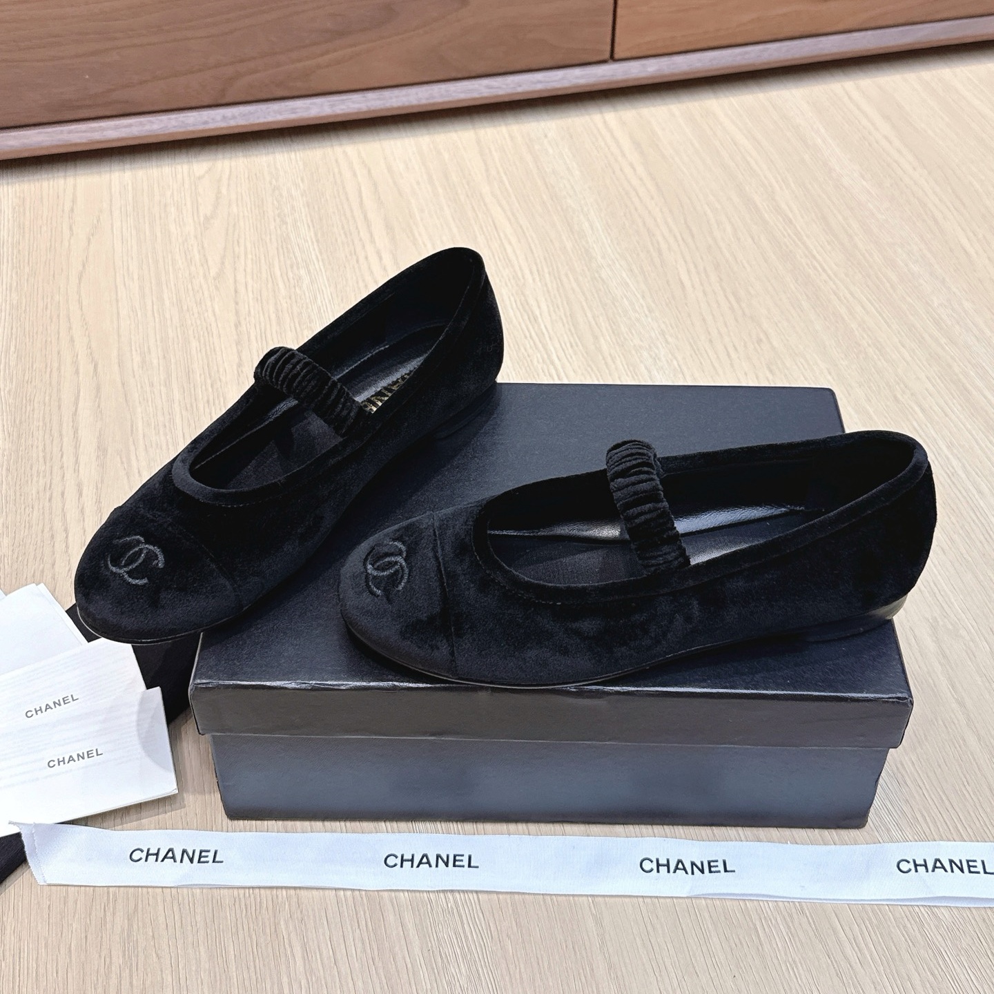 CH Velvet Mary Jane Flats YV25083122