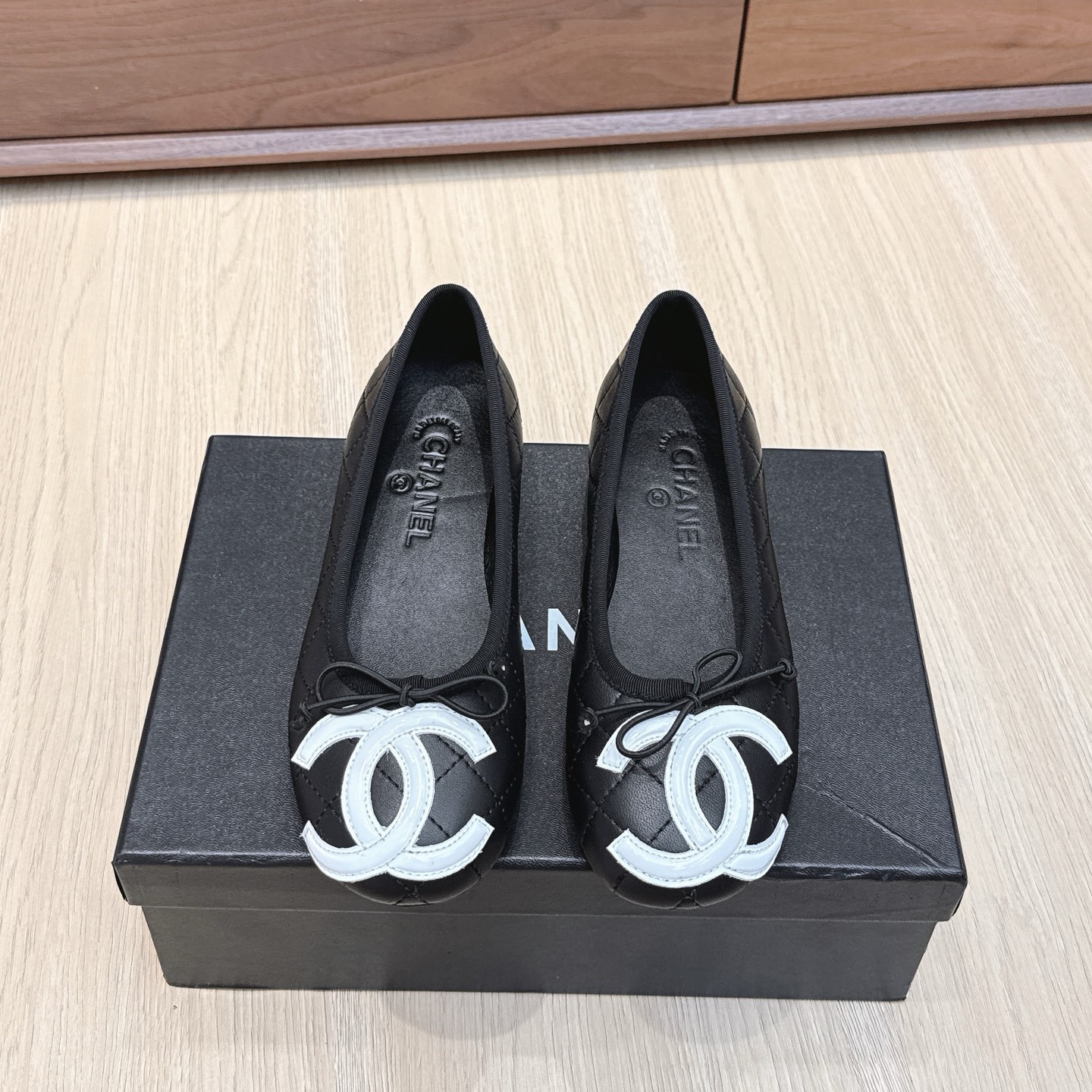 CH Ballet Flats YV25083125