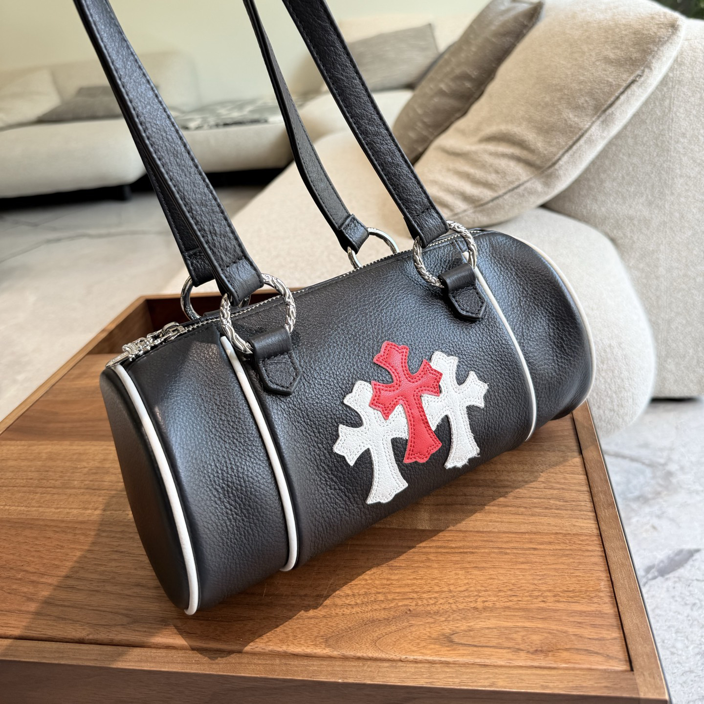 CH  Bucket Bag XX25082265