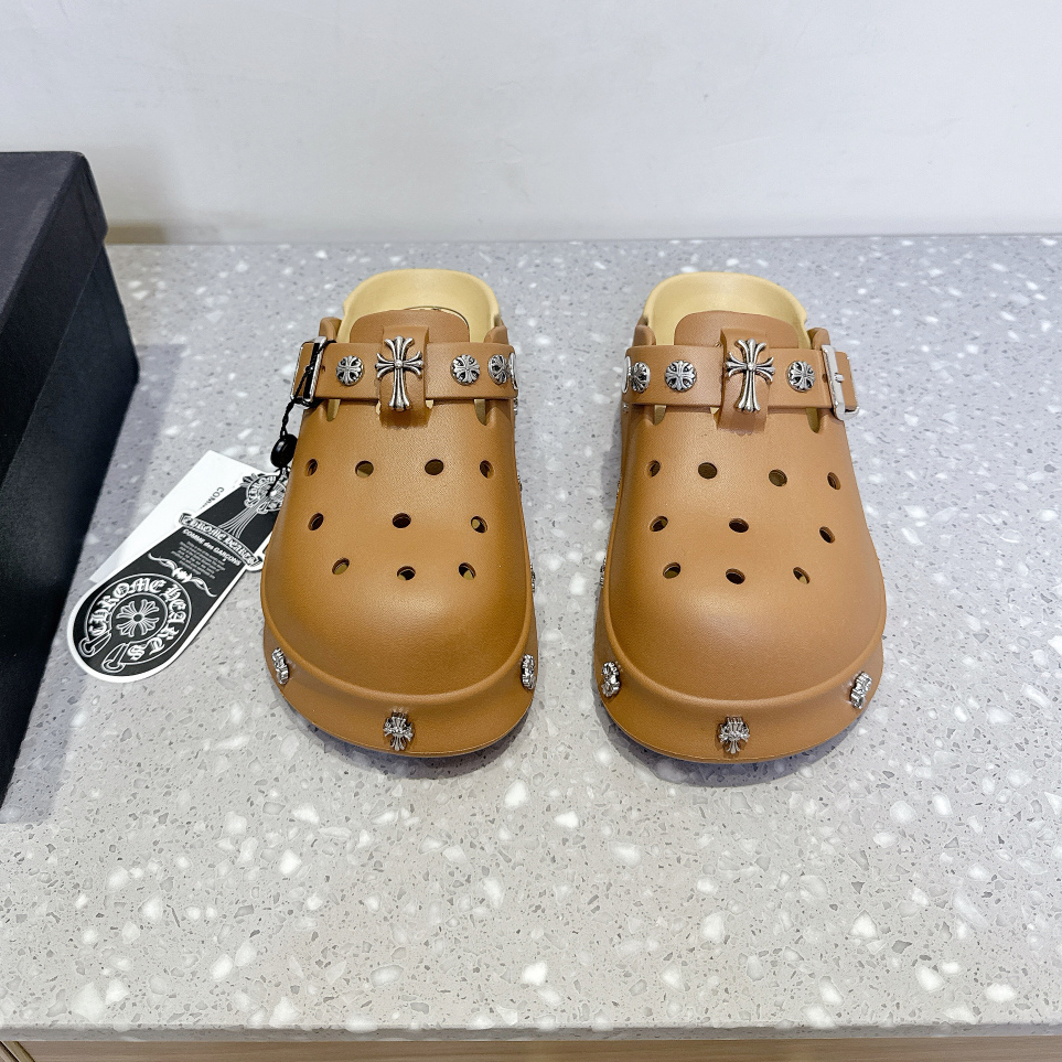 CH Women's Fashion Slippers XX25082253