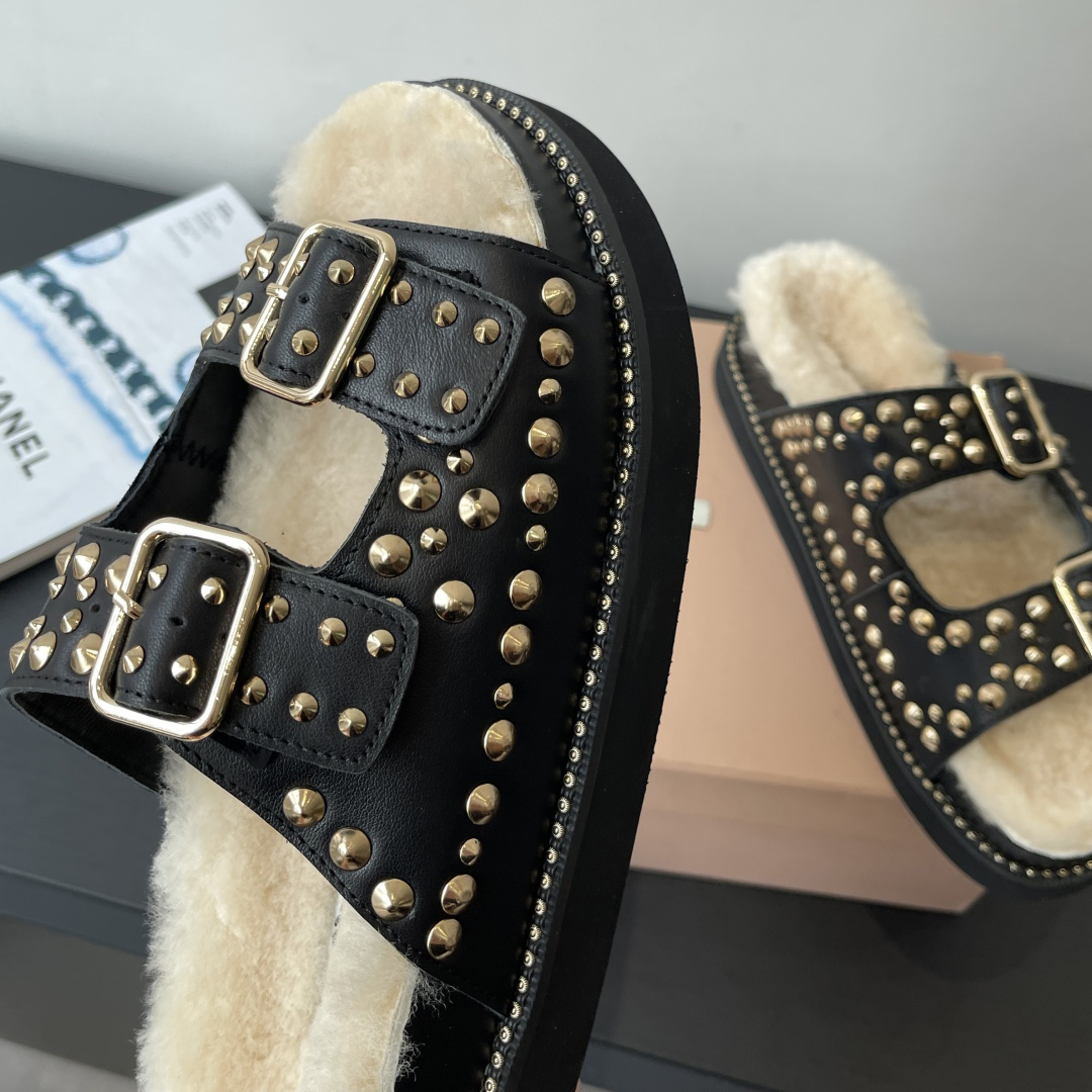 Miu Chunky Sole Wool Slippers with Rivets XX25082241