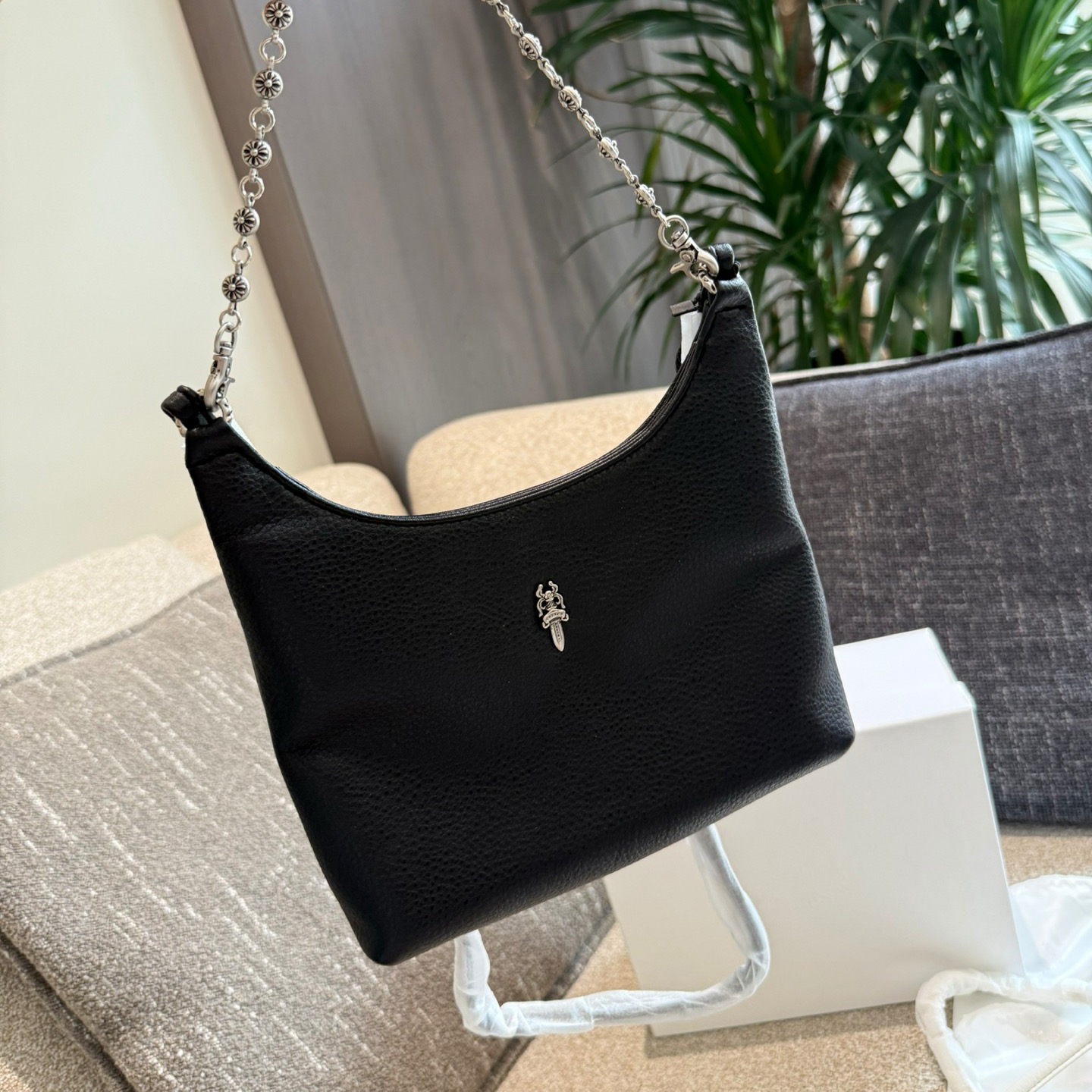 CH Viv Bag XX25082264