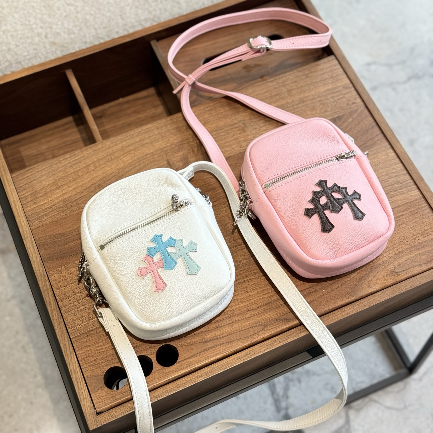 CH Women's Fashion Mini Shoulder Bag XX25082270