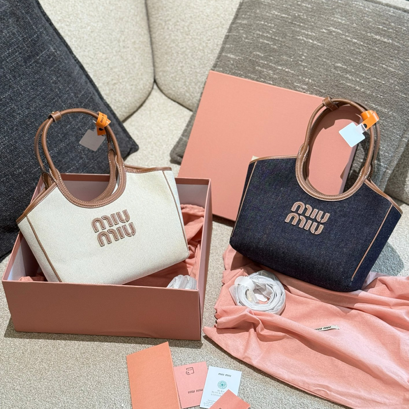 Miu Canvas Tote Bag XX25082313