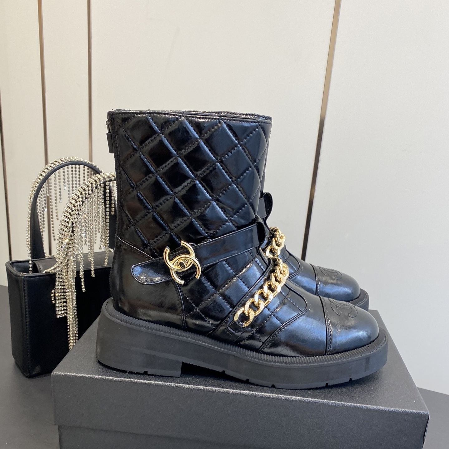 CH Quilted Ankle Boots  YV25090204