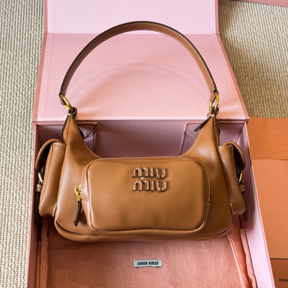Miu Fashion Leather Motorcycle Bag XX25082323
