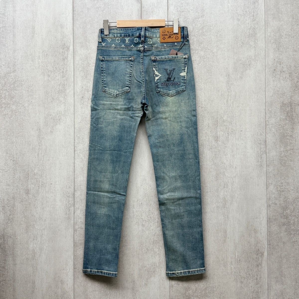 LV Men's Printed Jeans R25090238