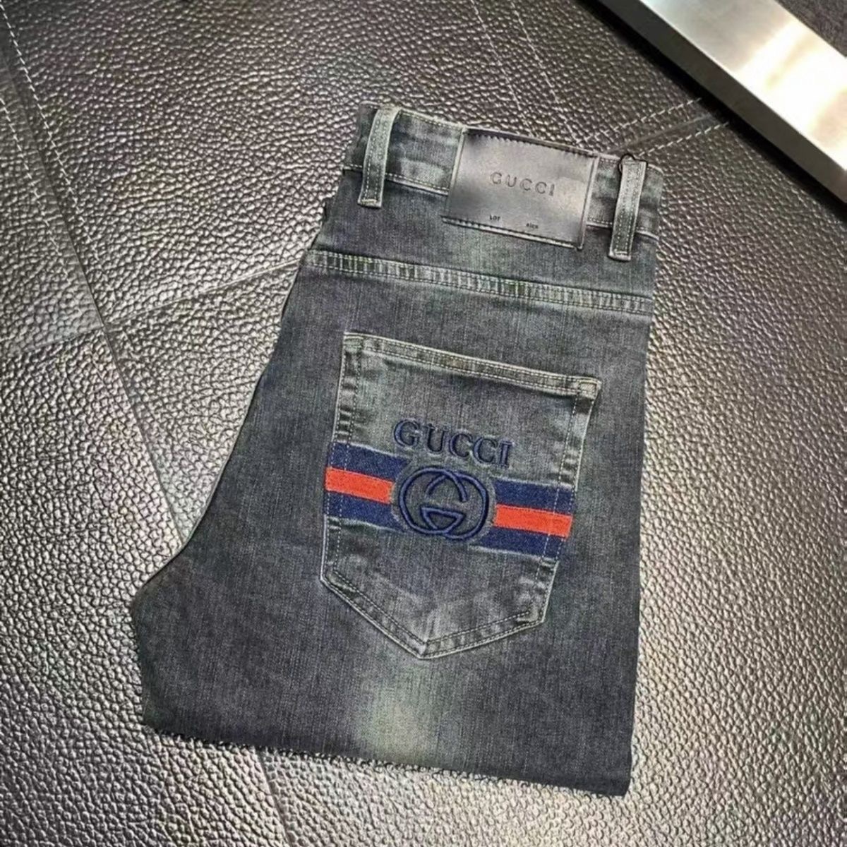 GG Men's Fashion Washed Jeans R25090223