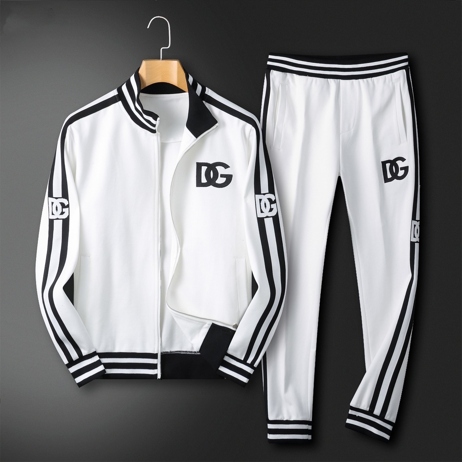 D&G Men's Sports Suit EK25090201