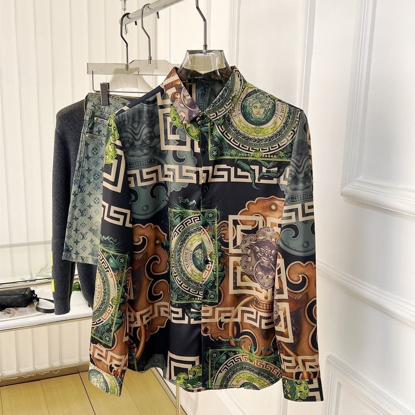 Vs Classic Medusa Long Sleeve Shirt FE25090327