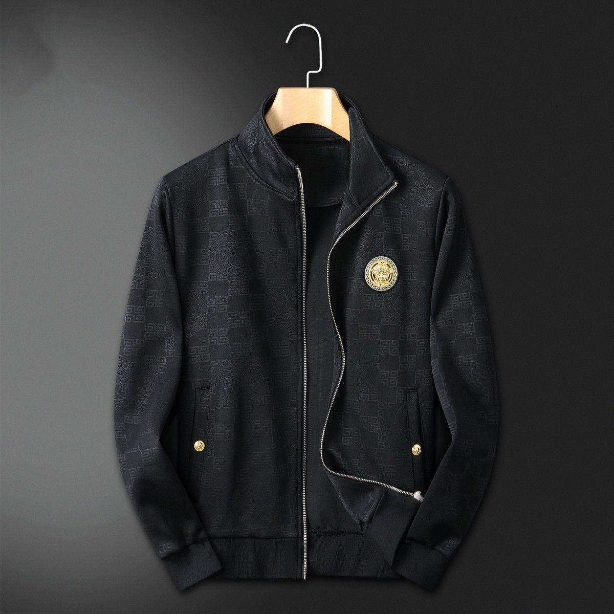 Vs Medusa Men's Sportswear FE25090316