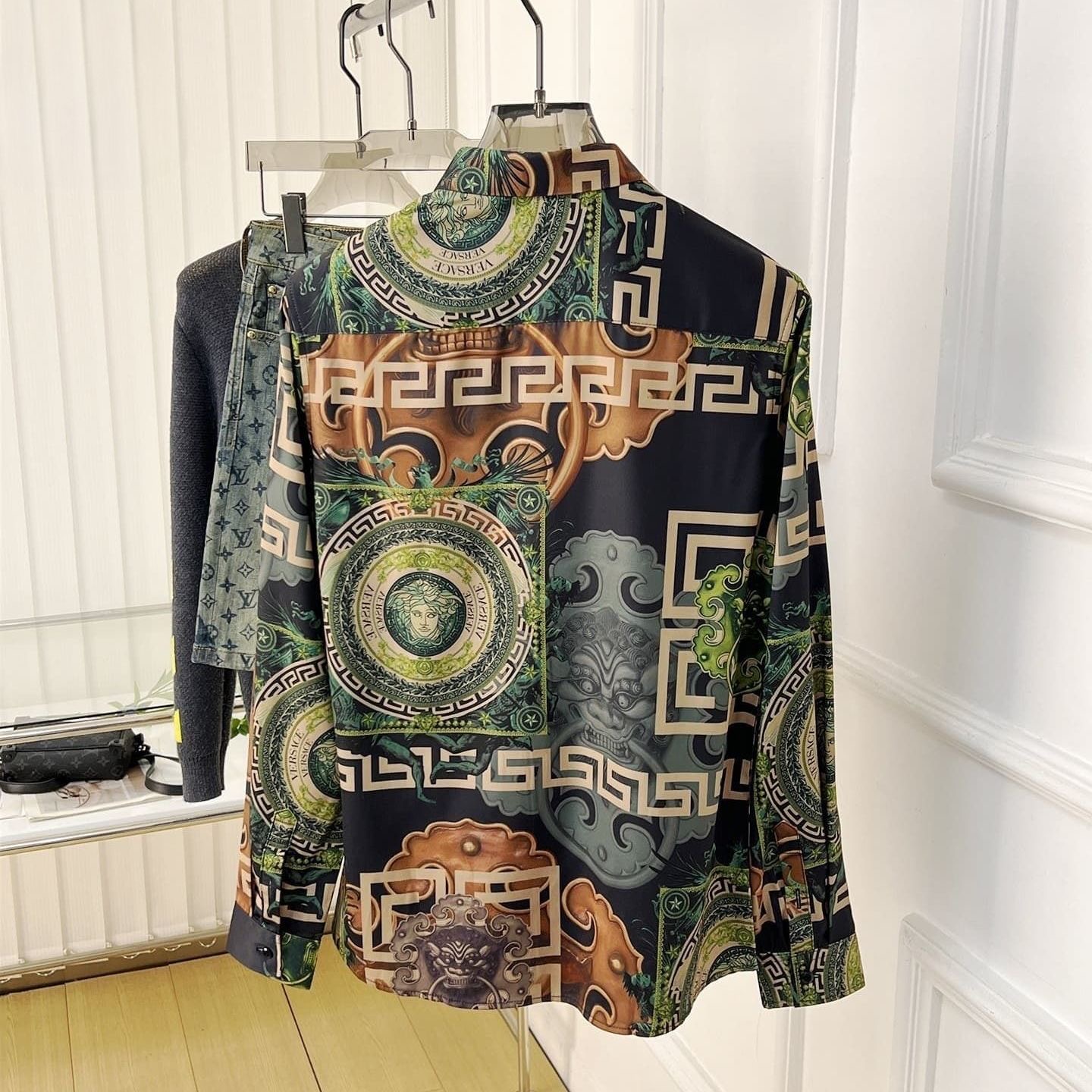 Vs Classic Medusa Long Sleeve Shirt FE25090327