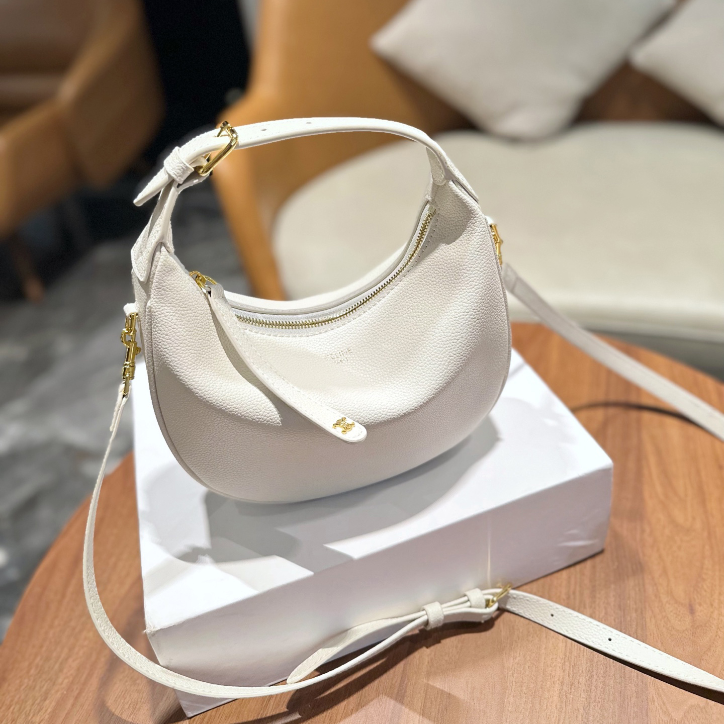 CE Limited LULU Series Underarm Bag MM25090456