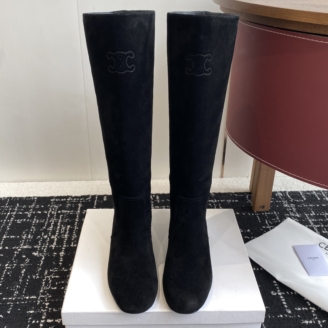 CE 25New Suede Chunky Heel Boots MM25090440