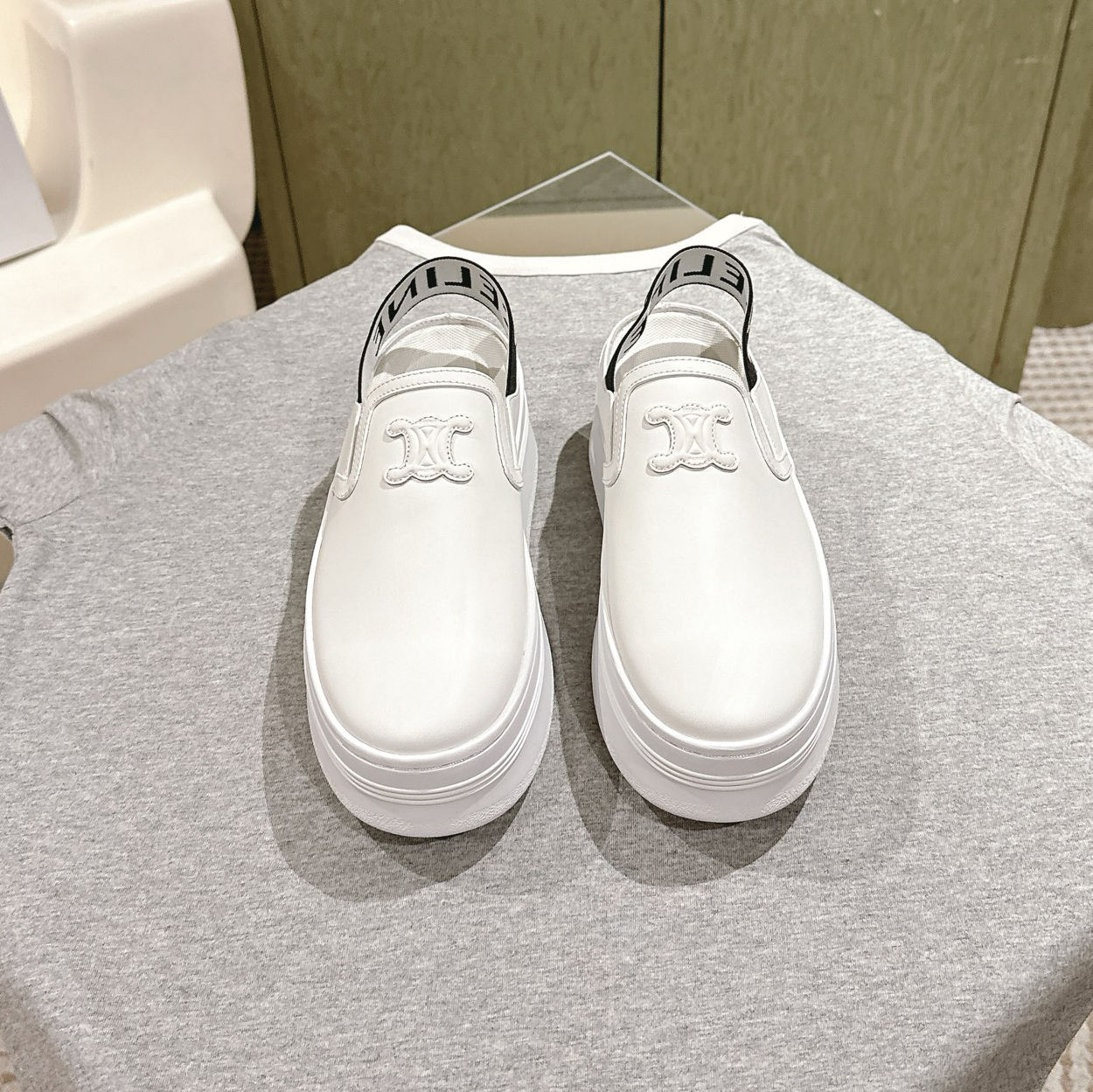 CE 25New Platform Casual Shoes MM25090434