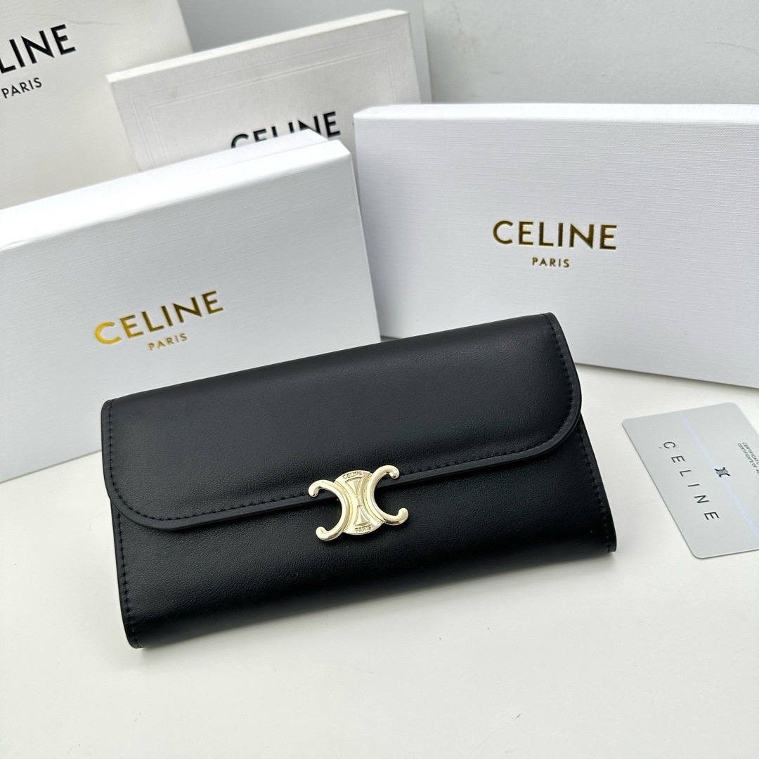 CE Classic Long Wallet MM25090444