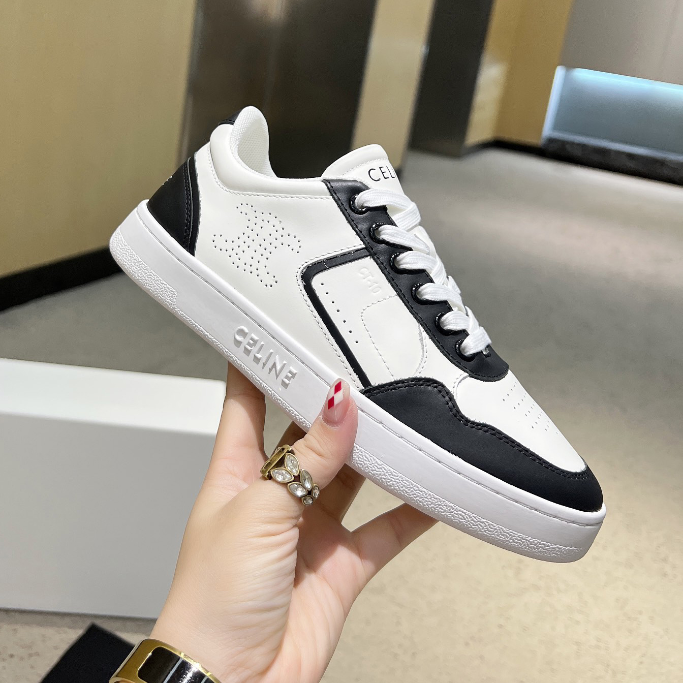 CE CT-10 Low-top Cowhide Leather Lace-up Sneakers MM25090419