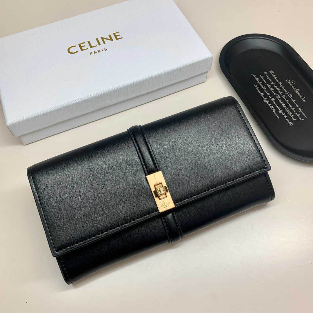 CE Classic Long Wallet MM25090441