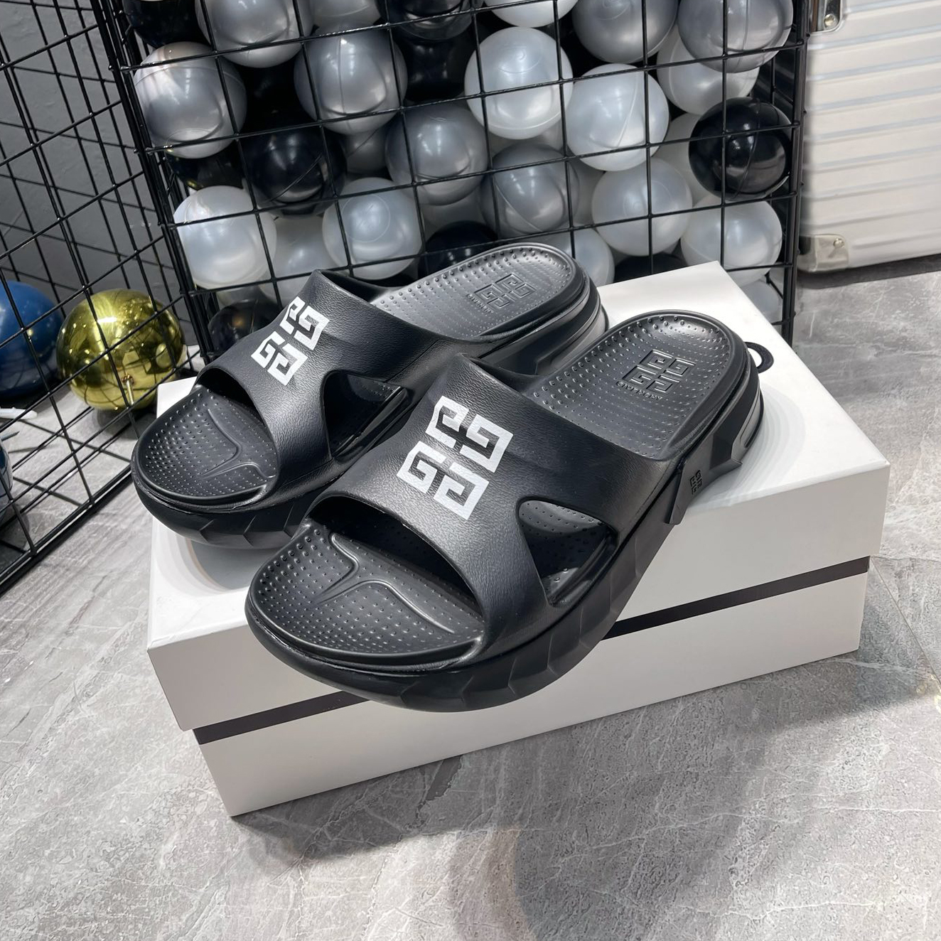 GVC Eva Particle Rubber Fashion Slippers XX25090413