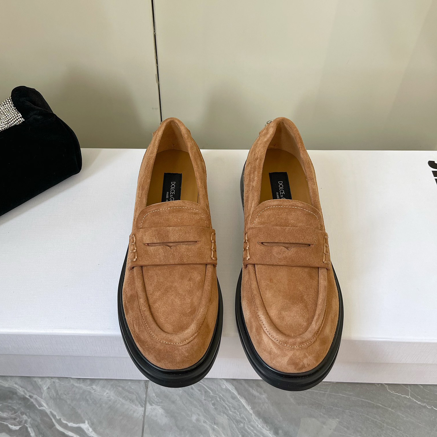 D&G British-Style Loafers AM25090513