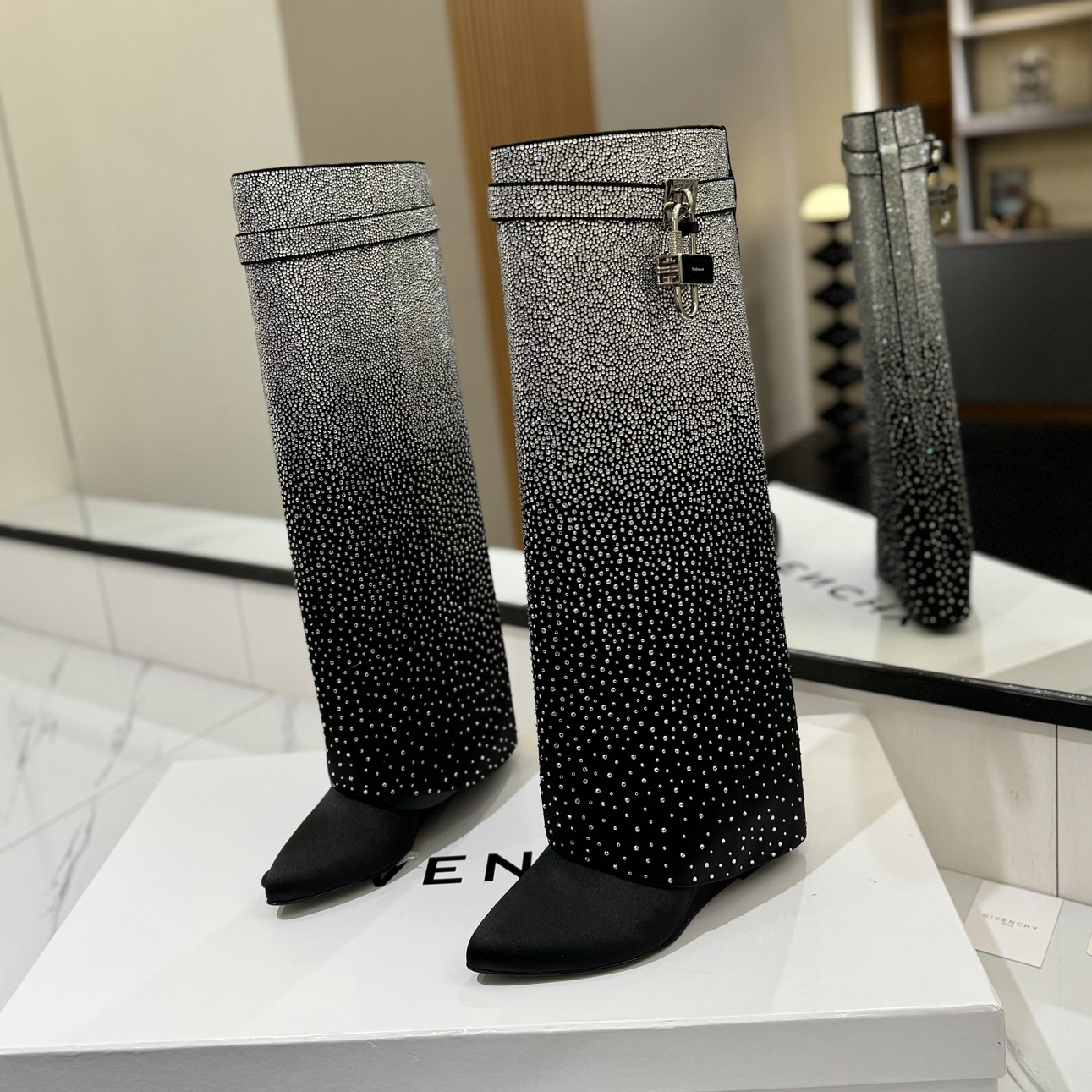 GV Diamond High-Heeled Boots XX25090401