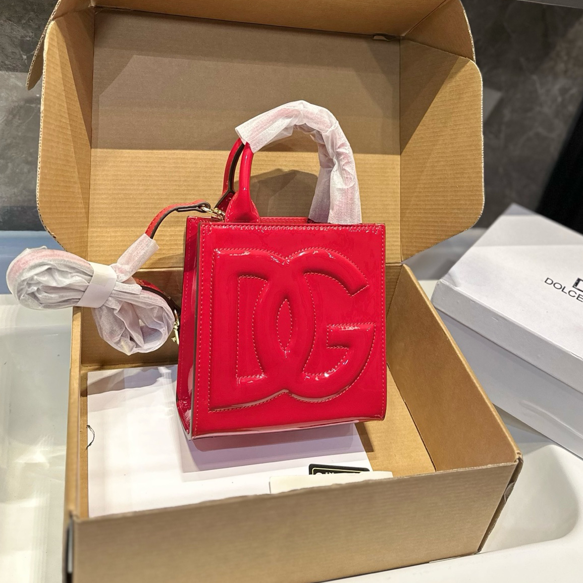 D&G Mini Patent Leather Tote AM25090502