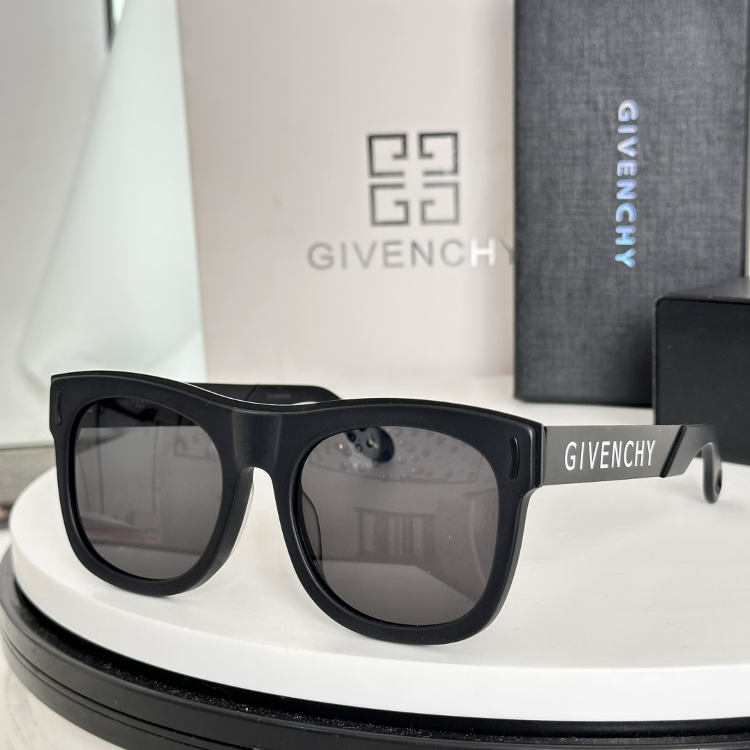 GVC Men's Fashion Sunglasses GV7016