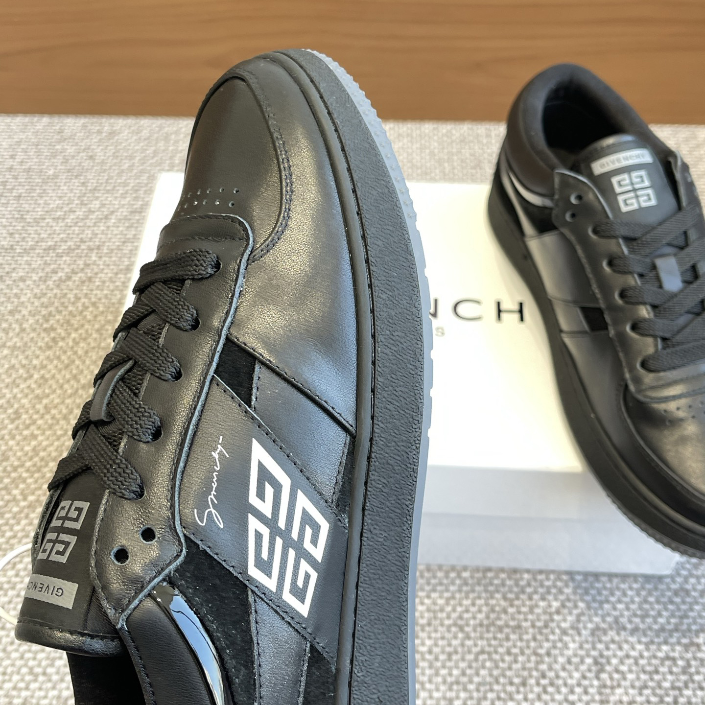 GVC Men's Casual Shoes XX25090416