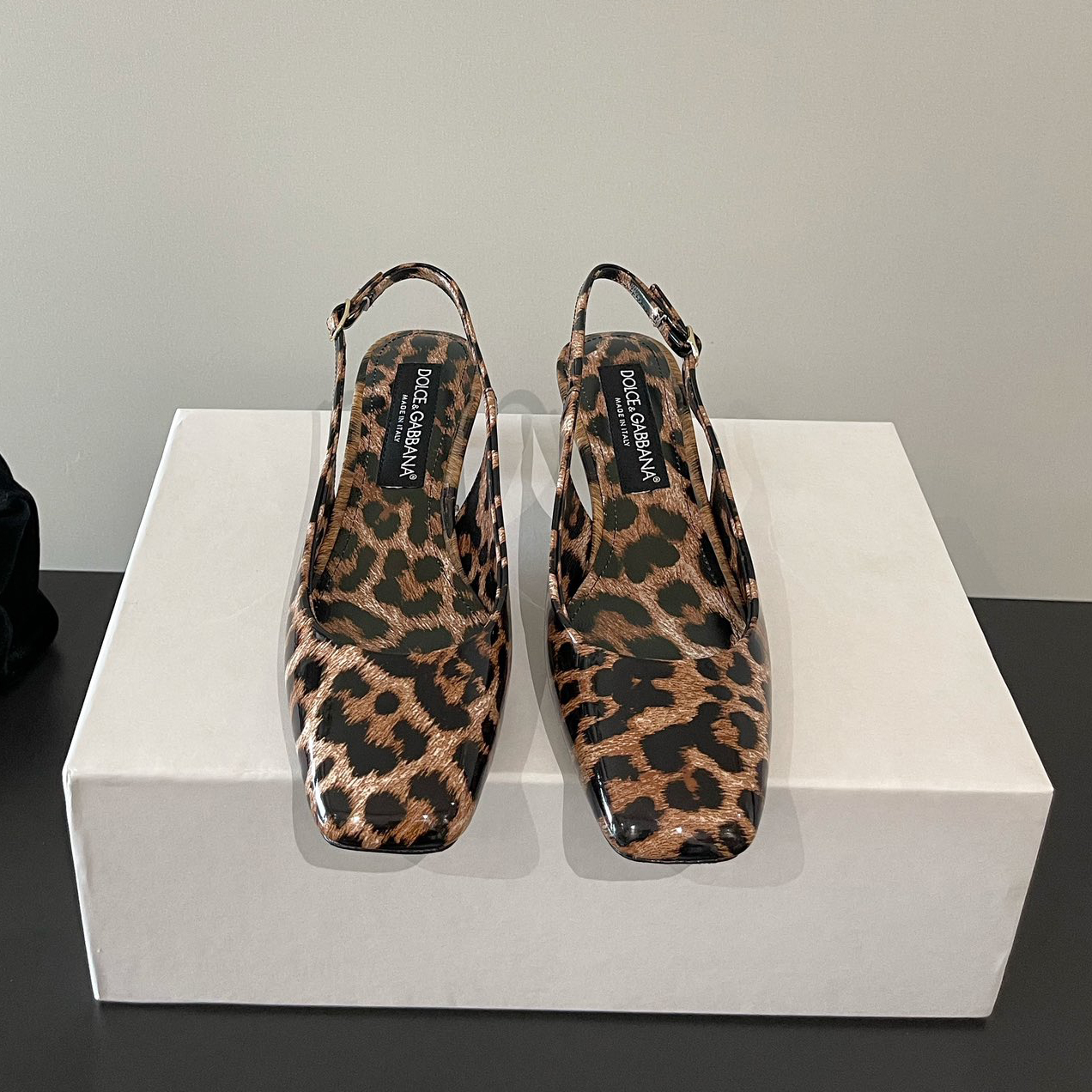 D&G 25New Simple Mid-Heel AM25090507