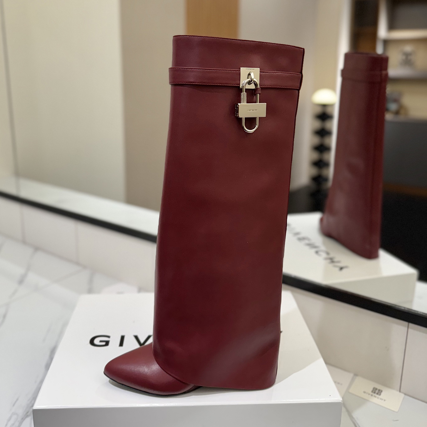 GV 25New High-Heeled Boots XX25090406