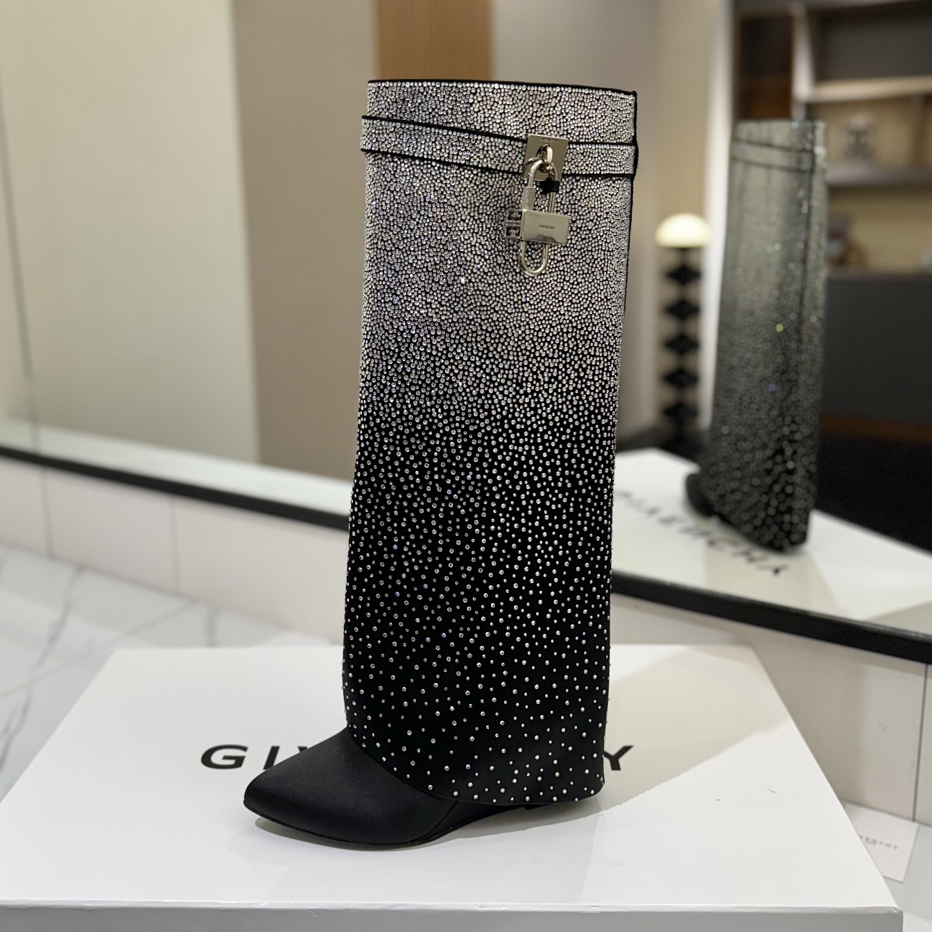 GV Diamond High-Heeled Boots XX25090401