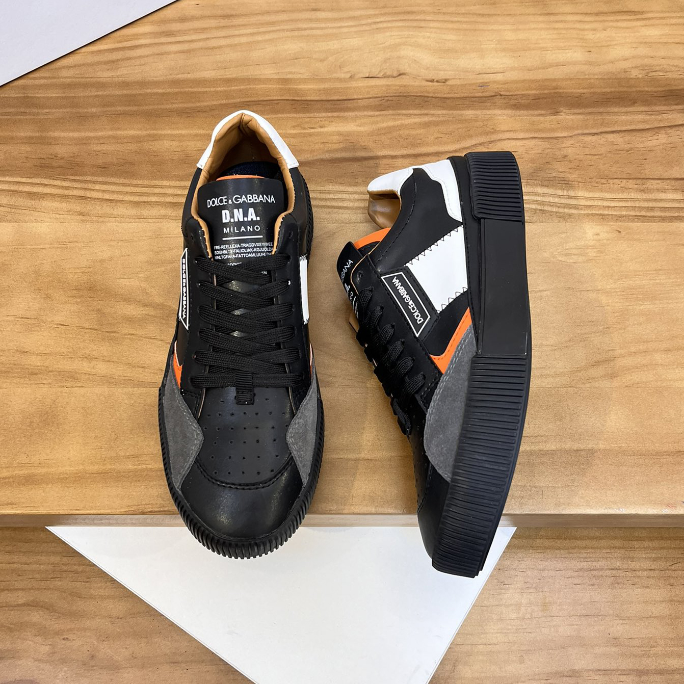 D&G Low-Top Sneakers AE250900716