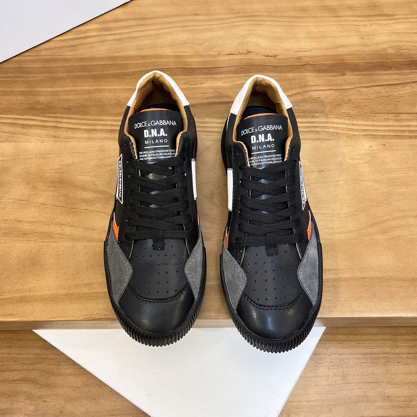 D&G Low-Top Sneakers AE250900716