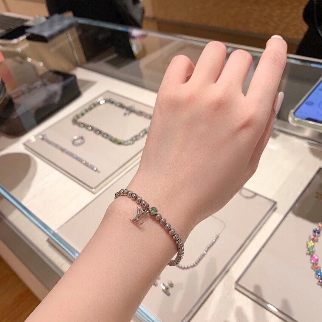 LV Essentials Silver Titanium Steel Bead Bracelet YPD25090808