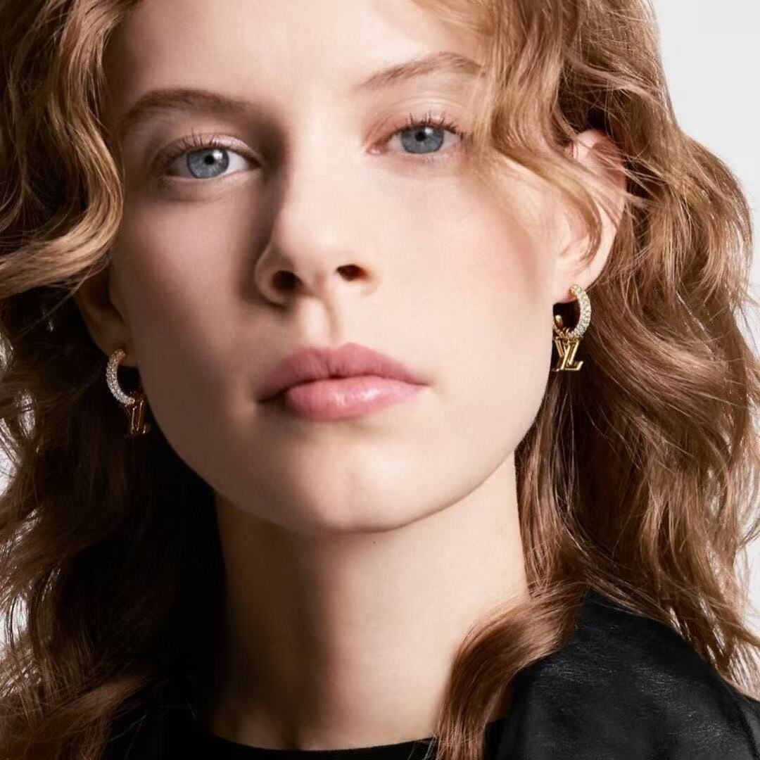LV Crystal Hoop Earrings YPD25090832