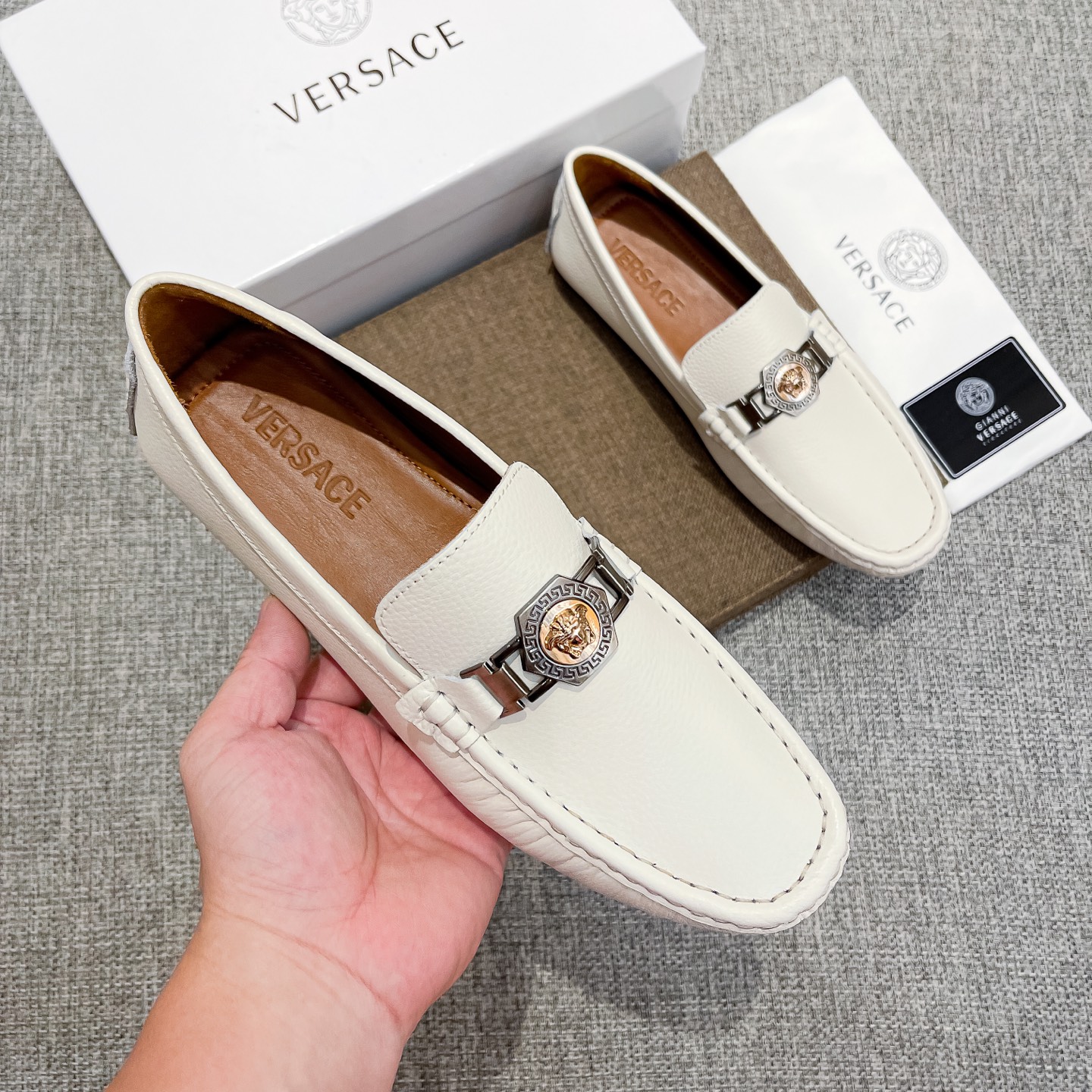 Vs Men's Medusa Logo White Loafers XX25090841