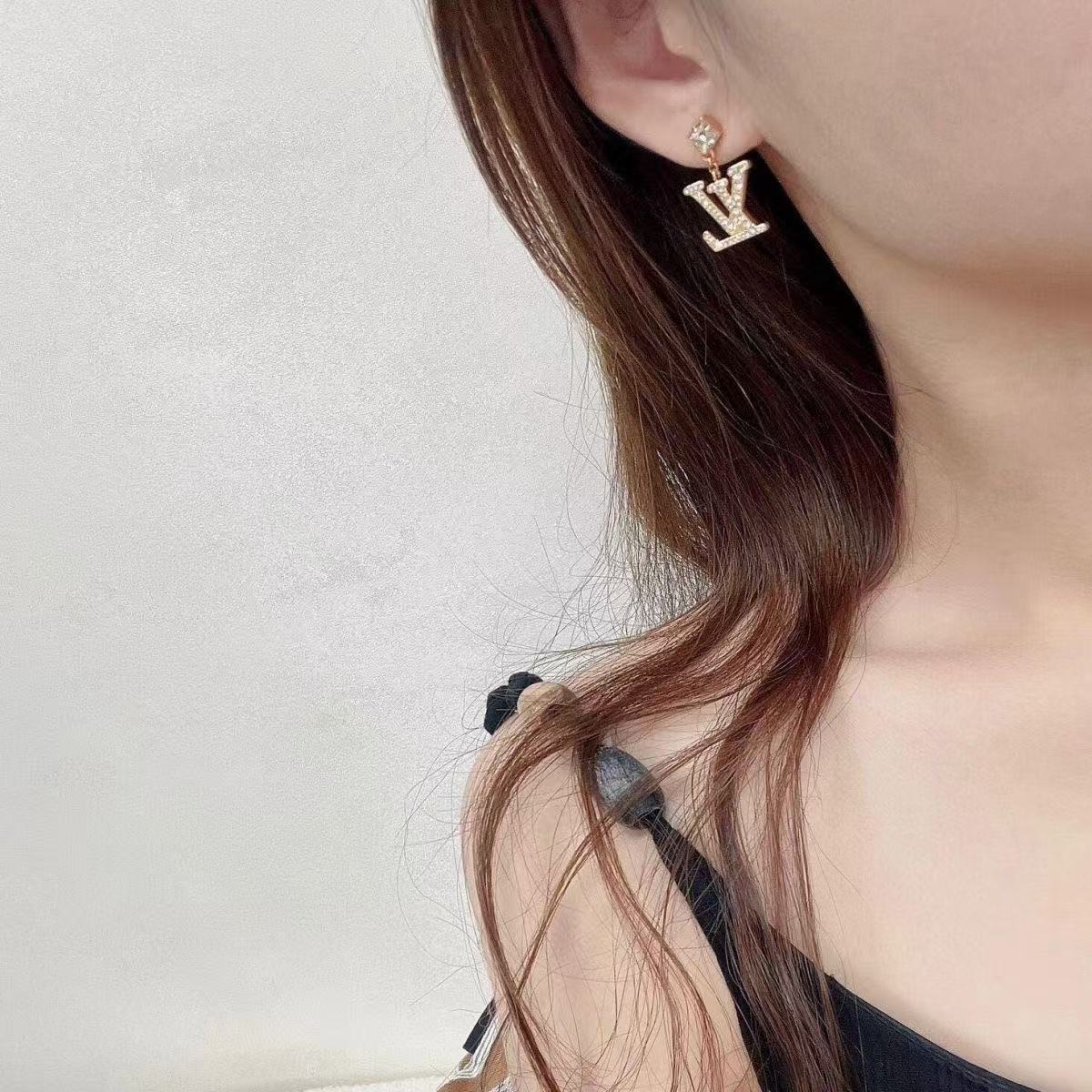 LV Crystal Earrings YPD25090826