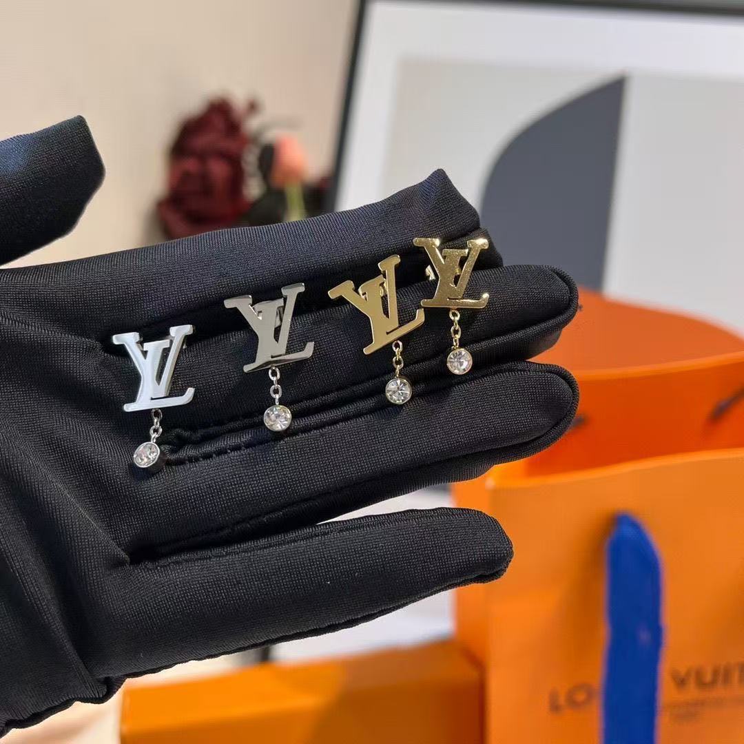 LV Initials Drop Crystal Earrings YPD25090819