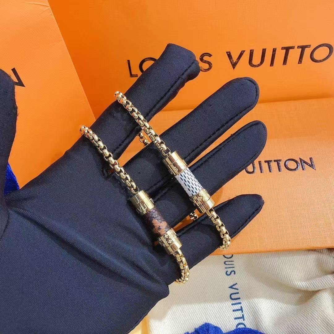 LV Scroll Bracelet YPD25090809