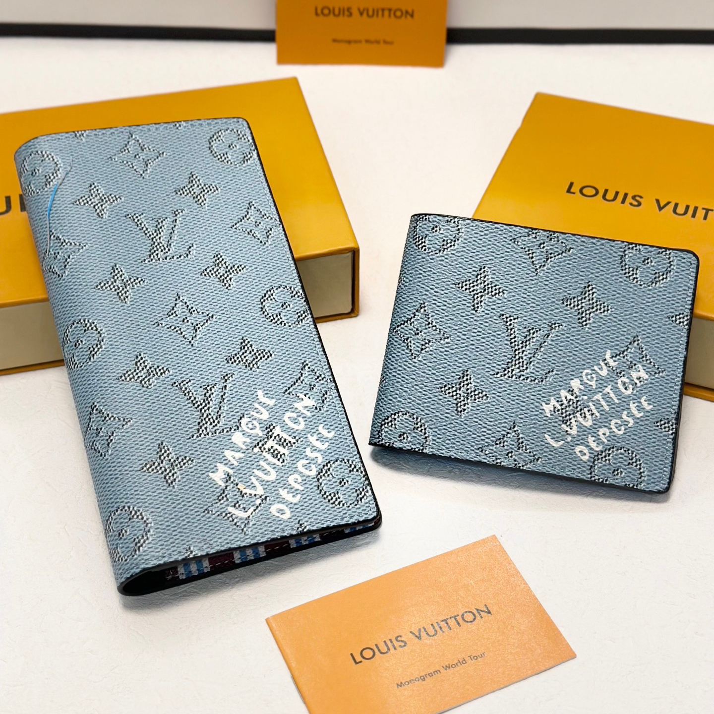 LV Light Blue Fashion Wallet XX25091006