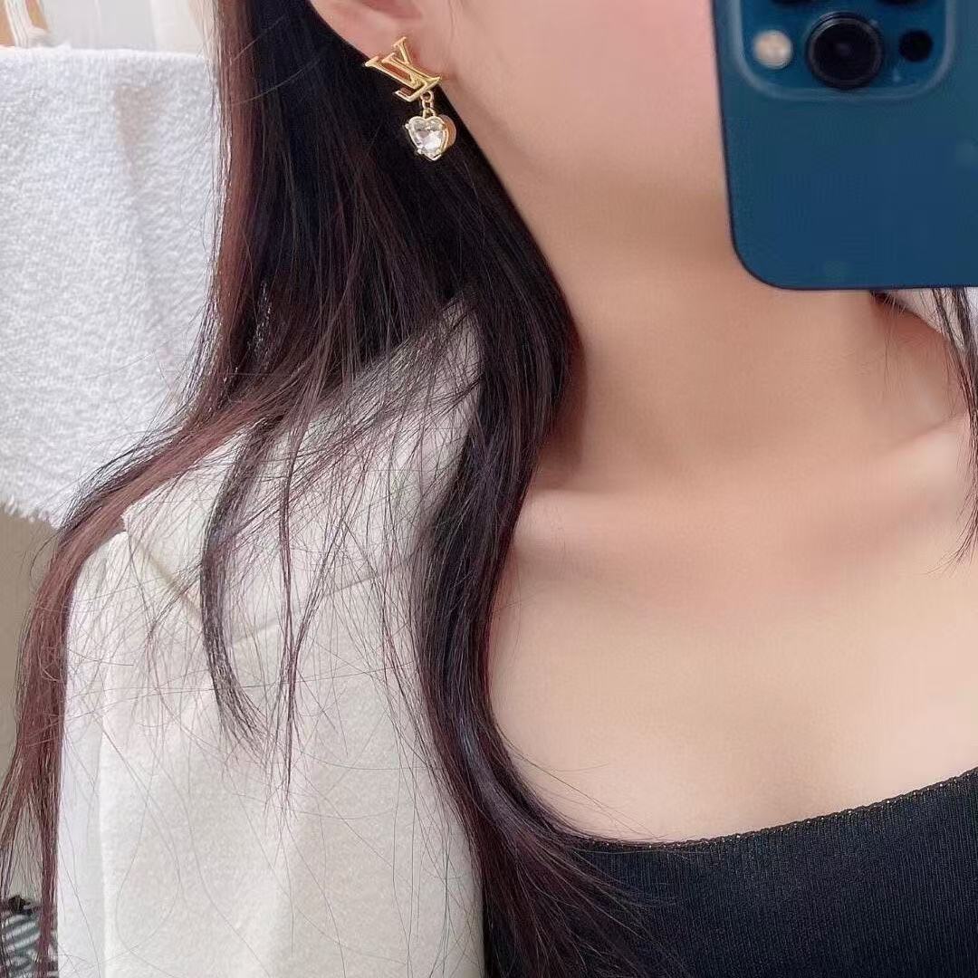 LV  Heart Crystal Drop Earrings YPD25090924