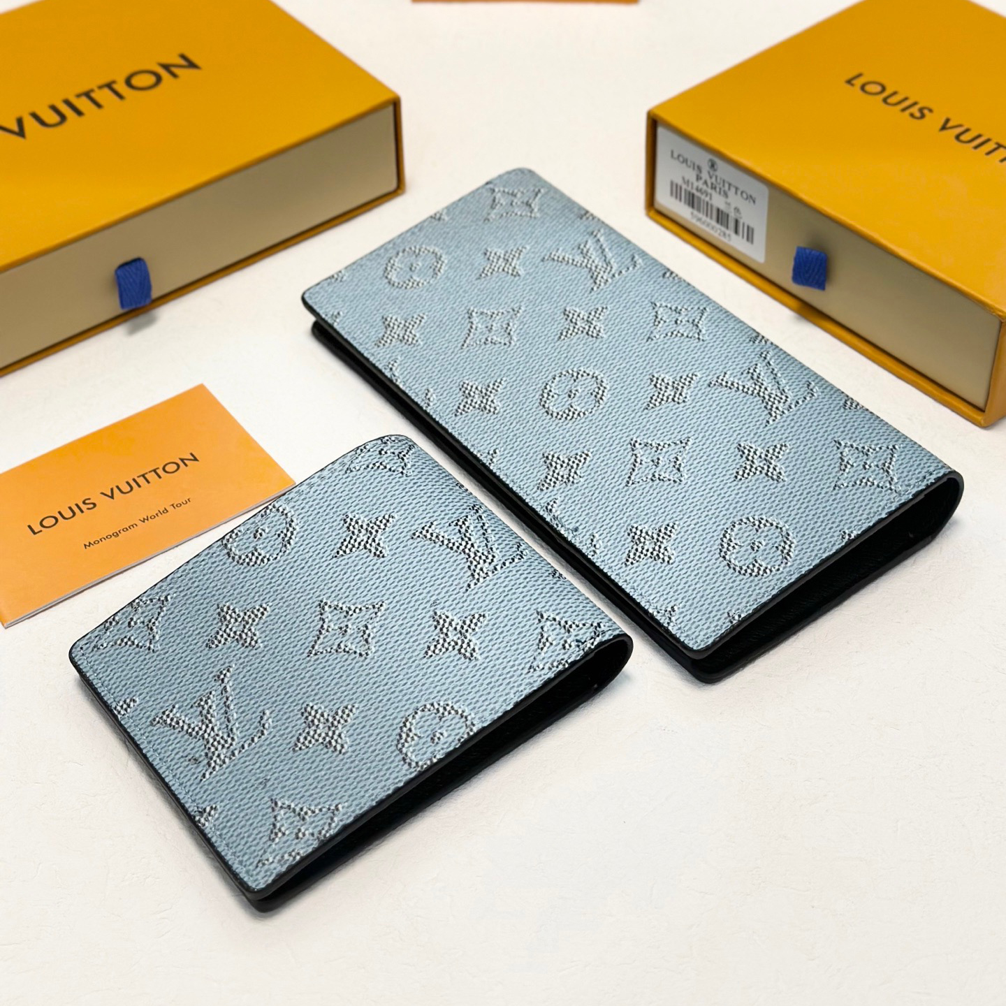 LV Light Blue Fashion Wallet XX25091006