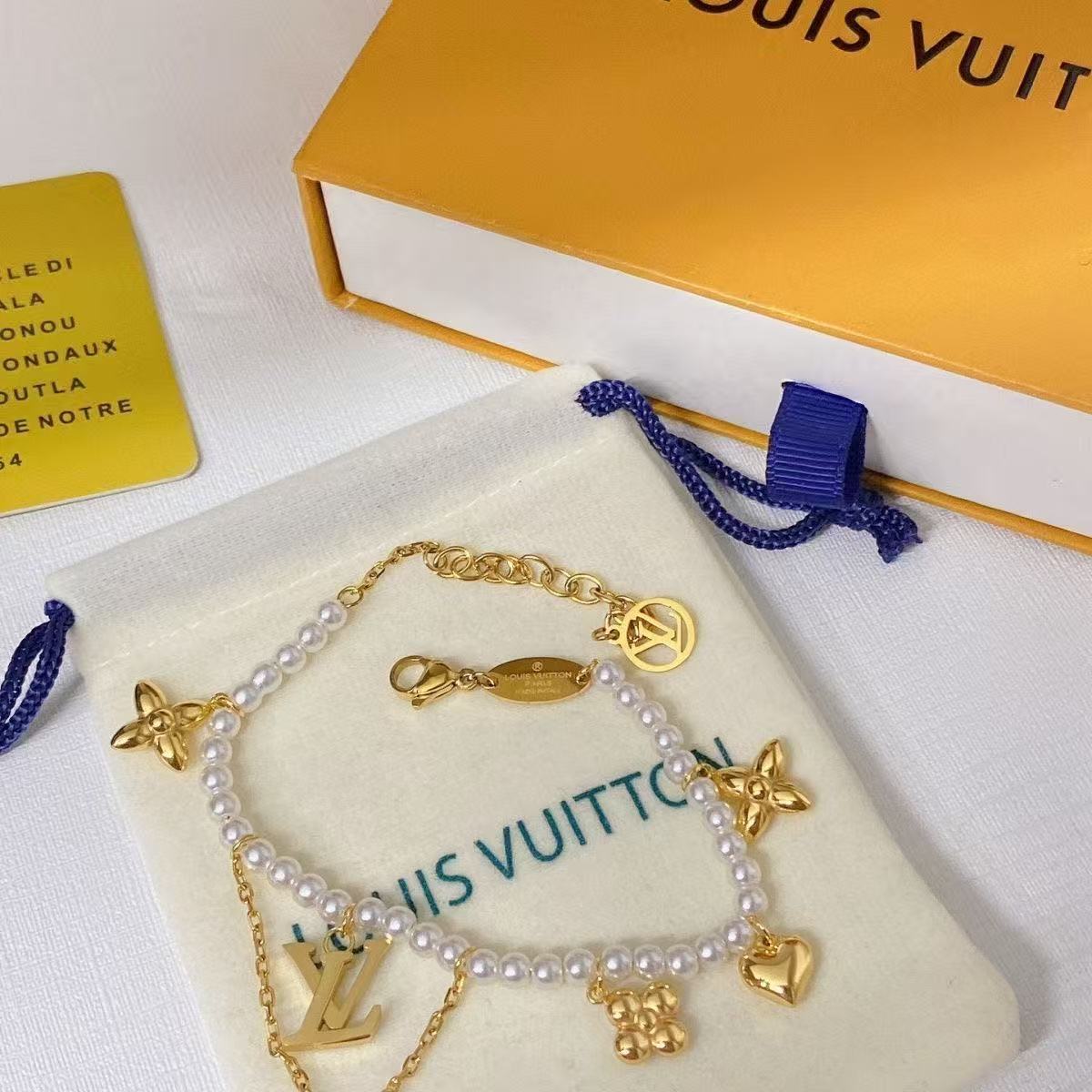 LV Blooming Pearls Charm Bracelet YPD25090906