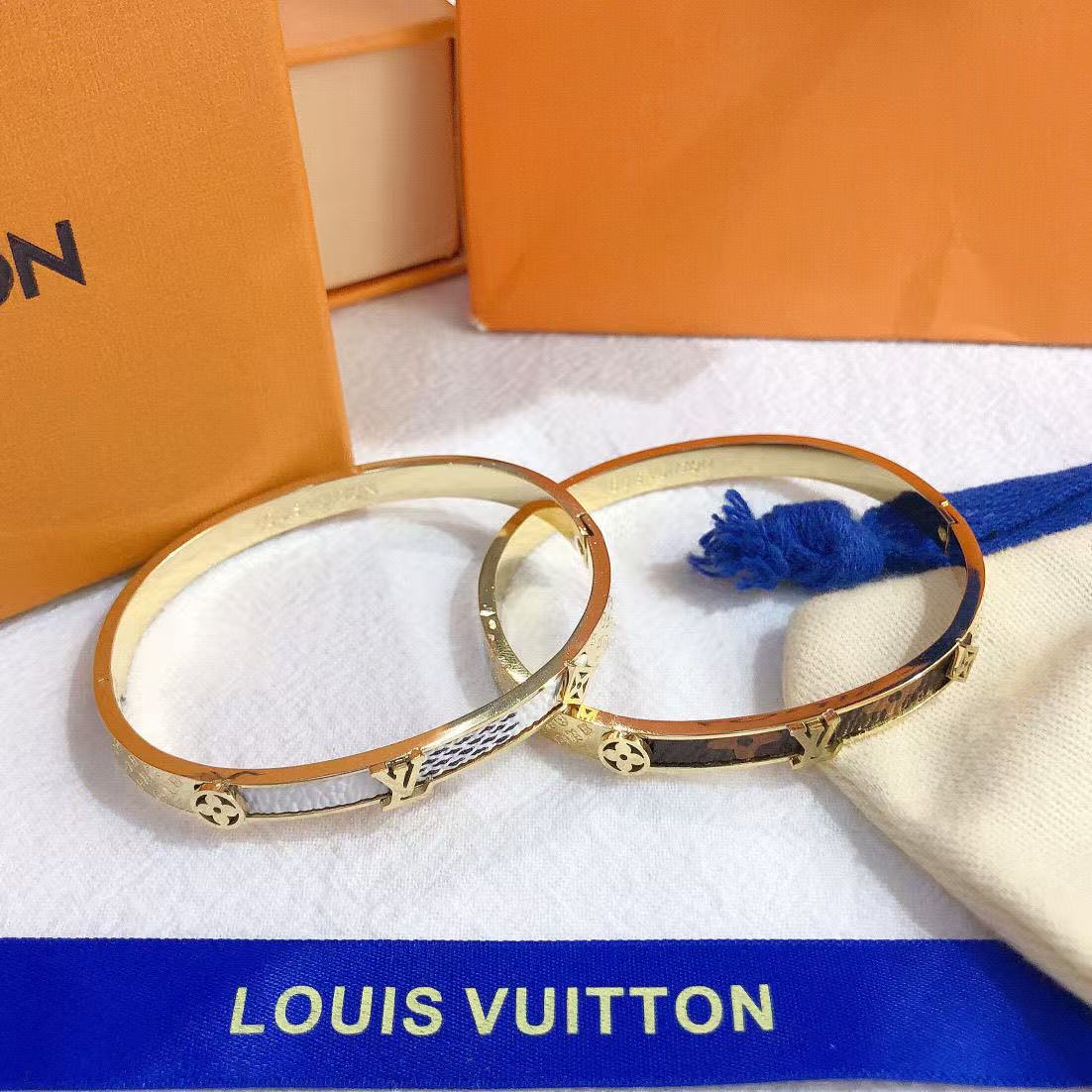 LV Monogram Blooming Bracelet YPD25090903
