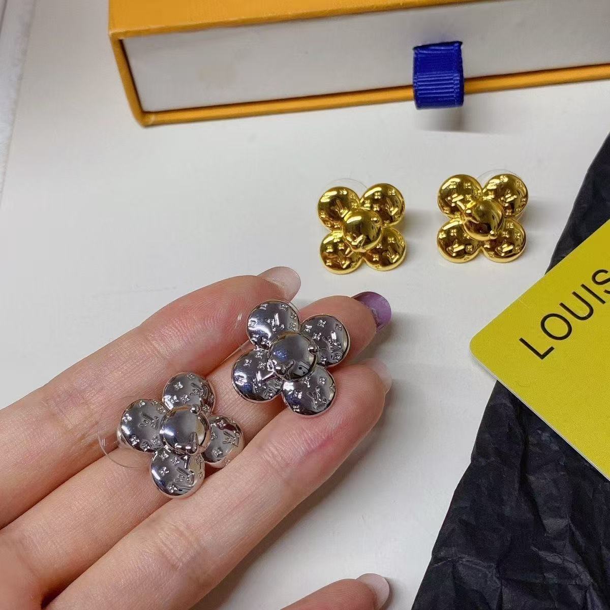 LV Monogram Flower Stud Earrings YPD25090933