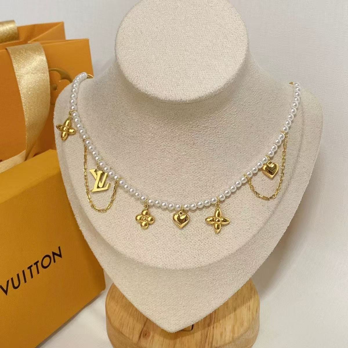 LV  Blooming Pearls Necklace YPD25090913