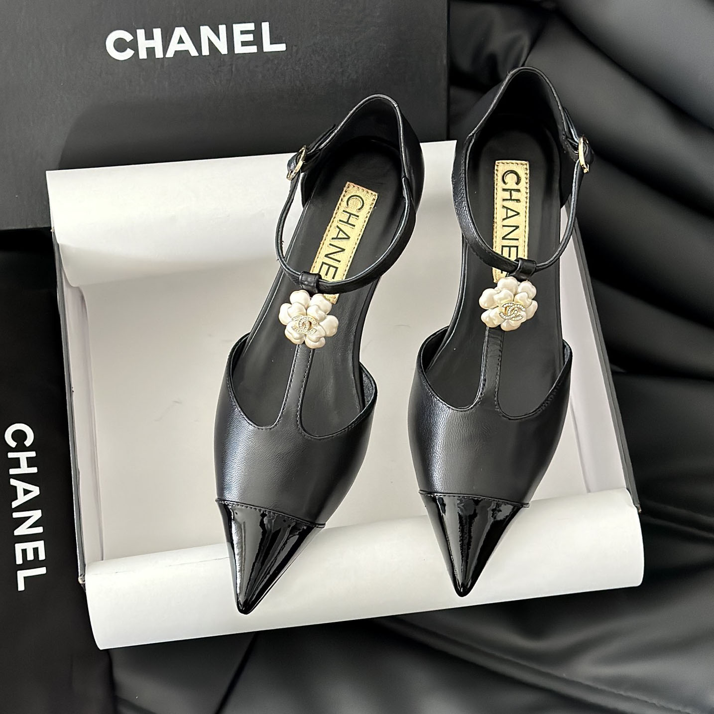 CH Fashion Leather Pointed Toe Camellia Wedge Heels DD250204