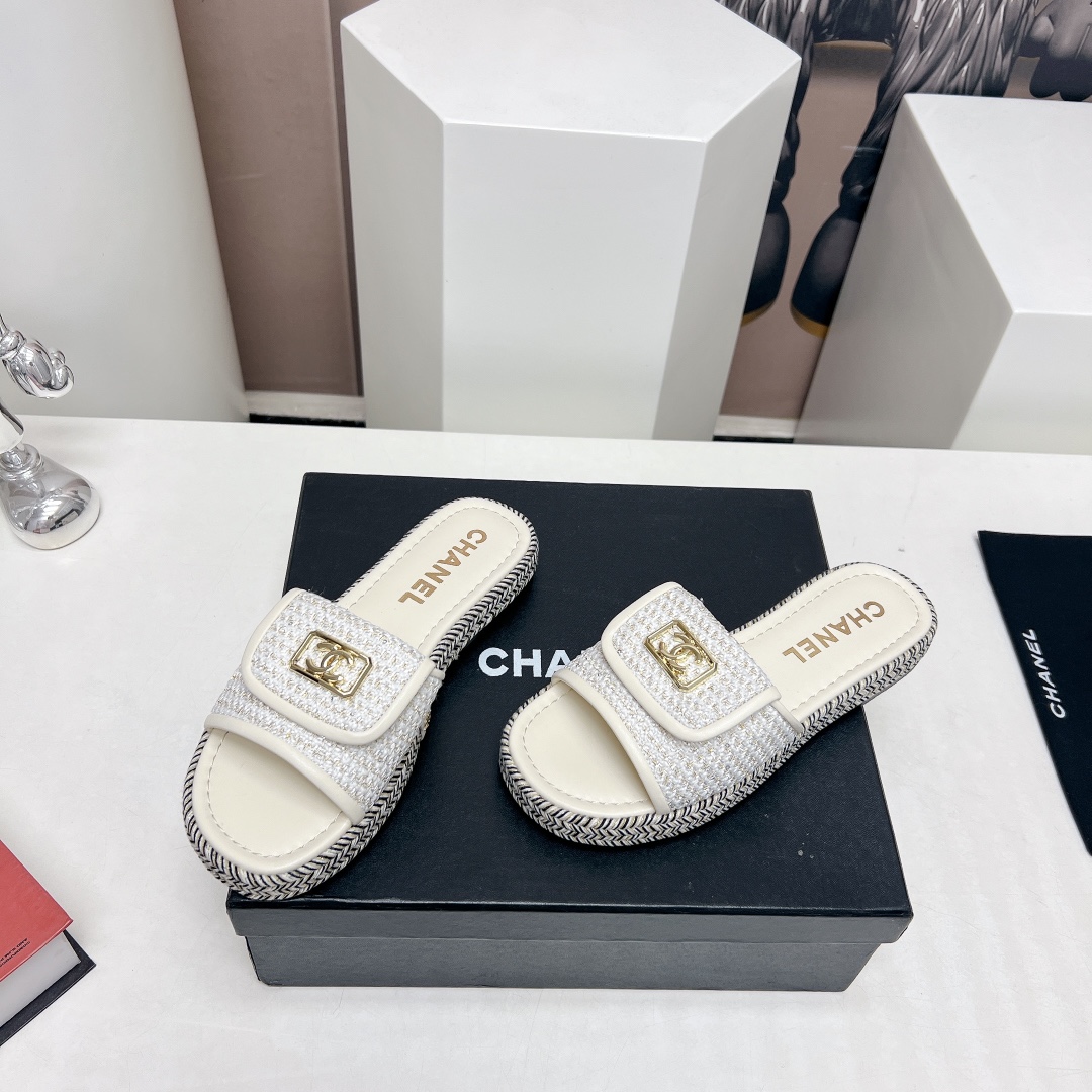 CH Classic Braided Sandals ST250221