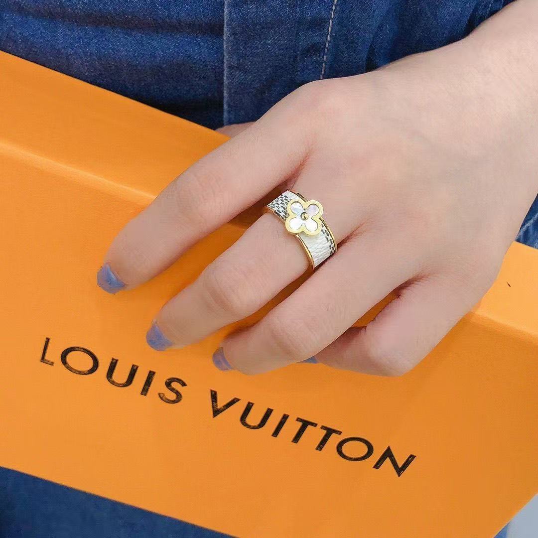 LV Damier Azur - Inspired Four - Leaf Flower Wide Ring YPD25091033